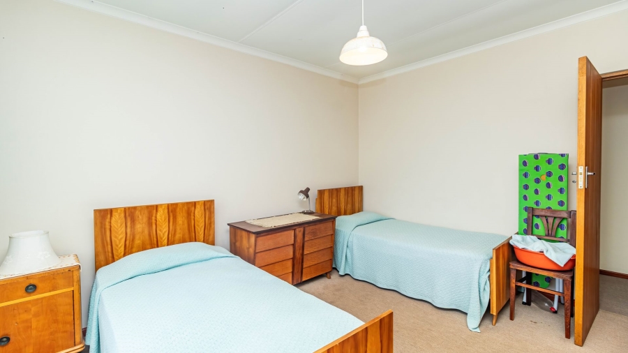 4 Bedroom Property for Sale in Bayview Western Cape